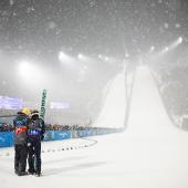 L'épreuve de combiné nordique devait se dérouler jeudi sur le tremplin de saut à ski de Predazzo&nbsp;; sa tenue reste incertaine. © ANSA / HANNIBAL HANSCHKE