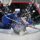 Damian Clara war der Mann des Spiels. © APA/afp / -