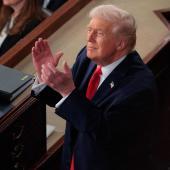 Donald Trump hat das US-Hockeyteam geehrt und dabei nicht mit Lob gespart. © APA / CHIP SOMODEVILLA