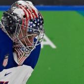 Für Connor Hellebuyck und die US-Helden geht es zurück in den Liga-Alltag © APA/afp / ALEXANDER NEMENOV