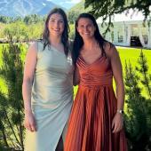 Hilary Knight (à gauche) et Brittany Bowe (à droite) sont toutes deux des athlètes américaines qui participeront aux Jeux olympiques de 2026. © Réseaux sociaux