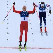 Johannes Høsflot Klæbo gewann Gold im Sprint. © ANSA / HANNIBAL HANSCHKE