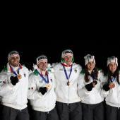 Sind bei Olympia zu Helden geworden, von links: Verena Hofer, Emanuel Rieder, Simon Kainzwaldner, Dominik Fischnaller, Andrea Vötter und Marion Oberhofer. © APA/afp / FRANCK FIFE
