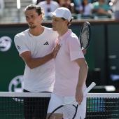 Alexander Zverev und Jannik Sinner im Dauerduell. © ANSA / JOHN G. MABANGLO