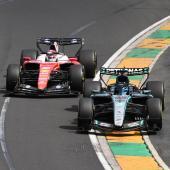 Charles Leclerc (links) und George Russell (rechts) lieferten sich einen wilden Schlagabtausch. © ANSA / JOEL CARRETT