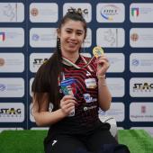 Gaia Monfardini holte bei der Italienmeisterschaft in Terni gleich drei Mal eine Goldmedaille.