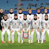 Irans Frauen-Fußballnationalteam setzte ein stilles Zeichen gegen das Regime. © ANSA / DAVE HUNT