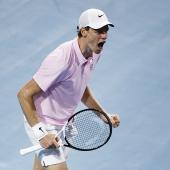 Jannik Sinner steht im Finale von Miami. © APA / CARMEN MANDATO