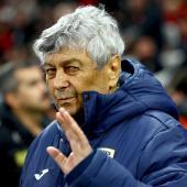 Mircea Lucescu musste in ein Krankenhaus eingeliefert werden. © ANSA / TOLGA BOZOGLU