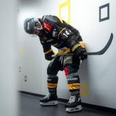 Alex Ierullo und der HCP stehen mit dem Rücken zur Wand. © Markus Ranalter/HCP