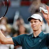 Jannik Sinner received a lot of applause in Madrid – even though he knocked crowd favorite Rafael Jodar out of the competition. © APA/afp / OSCAR DEL POZO