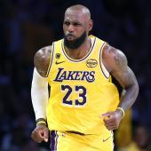 LeBron James zeigte einmal mehr eine starke Leistung. © APA / SEAN M. HAFFEY