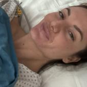 Martina Peterlini meldete sich aus dem Krankenhausbett. © Social Media
