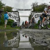 Paris-Roubaix zählt zu den Klassikern. © APA/afp / JEFF PACHOUD