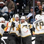 Shea Theodore (center) celebrated his winning goal. © APA / ALEX GOODLETT