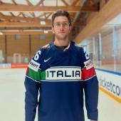 Damian Clara ist schon in Fribourg eingetroffen. © Italia Hockey