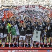 Die Linzer Fußballer sicherten sich den ÖFB-Cup. © APA / WOLFGANG JANNACH