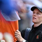 Jannik Sinner durchlebt anstrengende Zeiten. © APA/afp / TIZIANA FABI
