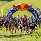Lukas Hofer (rechts) war beim Red Bull X-Alps Challenger dabei. © Red Bull X-Alps / Christian Lorenz / CHRISTIAN LORENZ