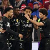 Ousmane Dembele (2.v.l.) erzielte den Siegtreffer. © APA/afp / FRANCK FIFE
