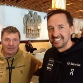 Deux des onze entraîneurs de ski du Tyrol du Sud à la Fédération suisse de ski : Luis Prenn et Heini Pfitscher (de gauche à droite).
