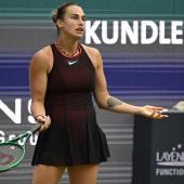 Aryna Sabalenka muss weiter auf ihren ersten Titel auf Rasen warten. © APA/afp / JOHN MACDOUGALL