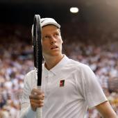 In Wimbledon kehrt Jannik Sinner ins Rampenlicht zurück. © ANSA / TOLGA AKMEN
