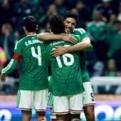 Mexiko feiert einen klaren Sieg gegen Serbien. © ANSA / FELIPE GUTIERREZ