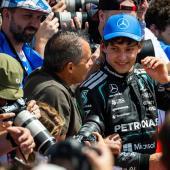 Kimi Antonelli wird am Sonntag von der Pole-Position starten. © APA/afp / BEN STANSALL