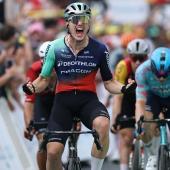 Olav Kooij siegte im Zielsprint. © APA/afp / ANNE-CHRISTINE POUJOULAT
