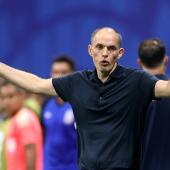 Thomas Tuchel muss trotz Kritik wohl nicht um seinen Job fürchten. © APA / JUSTIN SETTERFIELD