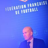 Zinedine Zidane wurde    als neuer Frankreich-Coach vorgestellt. © APA/afp / LOU BENOIST