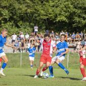 Auch heuer gibt es das Derby zwischen Montan (in rot-weiß) und Aldein Petersberg. © Andrea Giacomelli