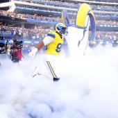Aaron Donald lief für die Rams gleich zur Hochform auf. © APA / HARRY HOW