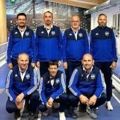Hinten von links die Nalser Horst Steinhauser, Christian Mocanù, Martin Oberhofer, Szabolcs Tòt; vorne von links Kurt Plunger, Roland Lechner und Florian Egger.