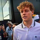 Jannik Sinner bereitet sich derzeit auf sein Comeback vor. © AFP / ANDREJ ISAKOVIC