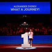 Alexander Zverev ist erstmals die Nummer 1 der Welt. © APA / HELMUT FOHRINGER