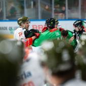 Carmine Buono (links) musste sich mit dem HCB oft wehren. © DOMEN JANCIC