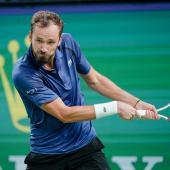 Daniil Medvedev gewann seinen vierten Titel der Saison. © ANSA / ALEX PLAVEVSKI