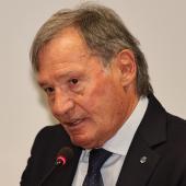 Der scheidende FISI-Präsident Flavio Roda bezog Stellung.