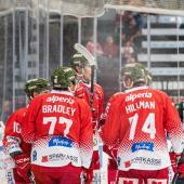 Die Bozner Cracks jubeln über den Sieg. © Loris Bregolato / HCB