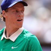 Jannik Sinner wird noch bis Ende des Jahres auf der ATP-Tour vermisst. © AFP / ALAIN JOCARD