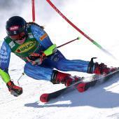 Mikaela Shiffrin geht als Führende in den zweiten Lauf. © ANSA / ANNA SZILAGYI