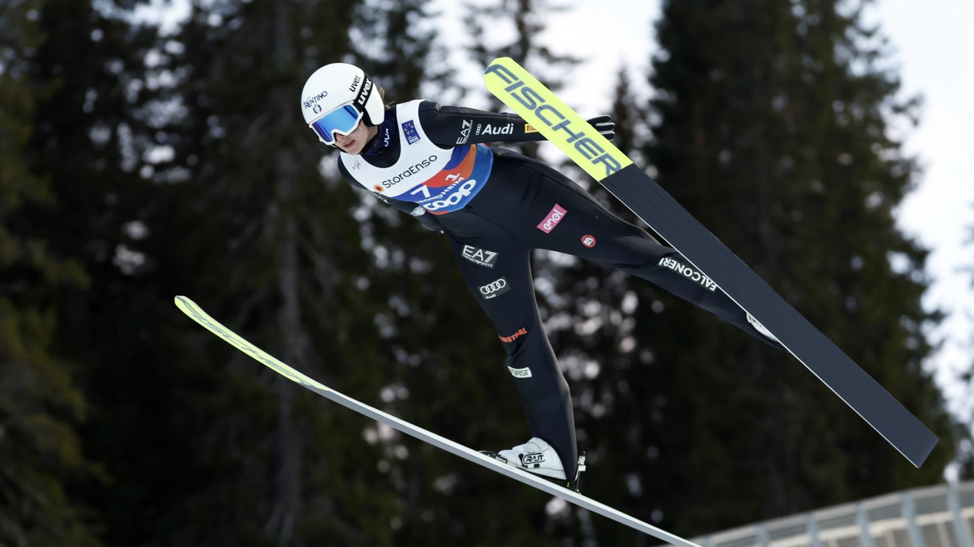 Kreuzband-Schock-f-r-Italiens-beste-Skispringerin