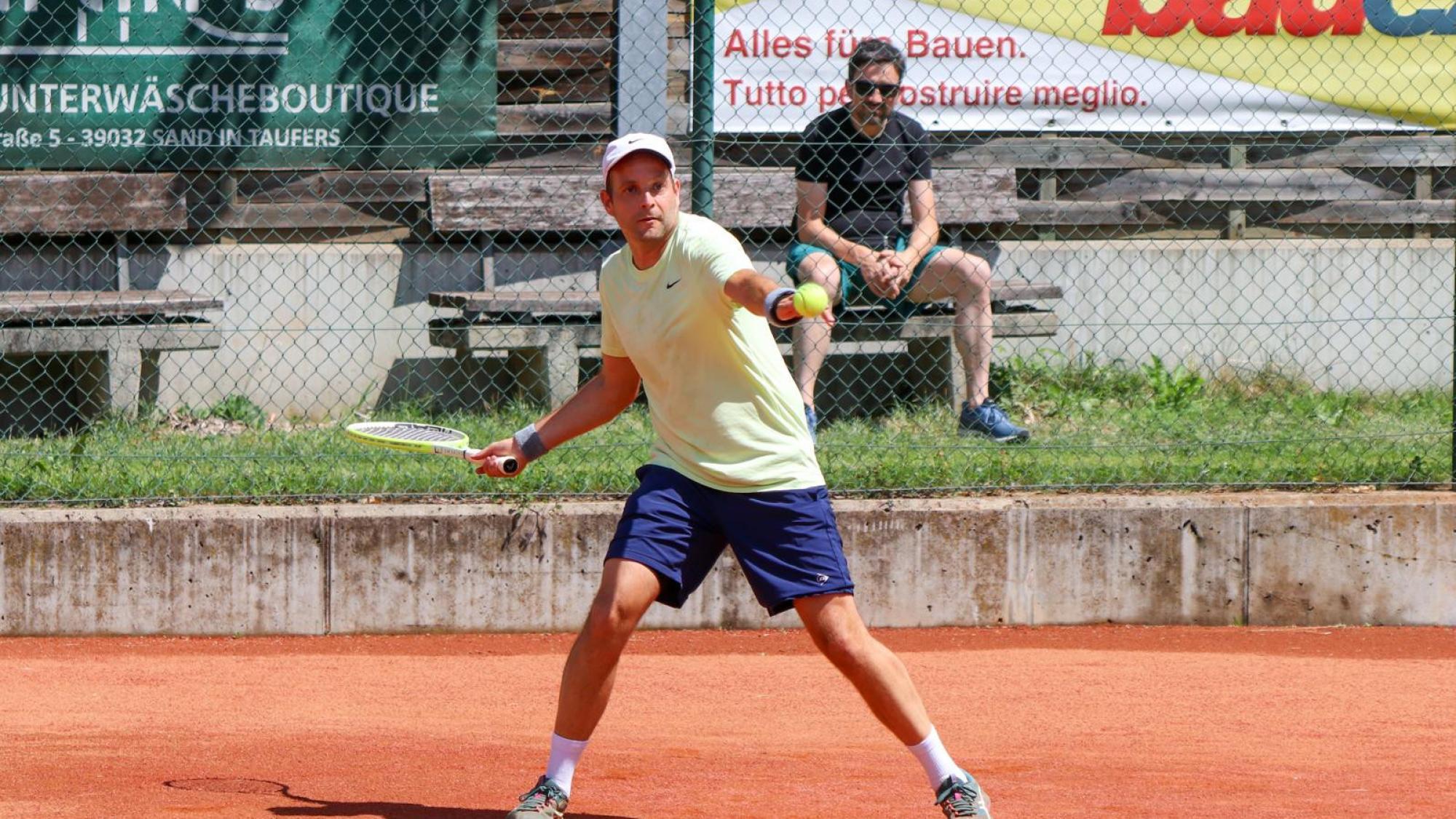 Au-enseiter-kr-nt-Traumturnier-in-Taufers