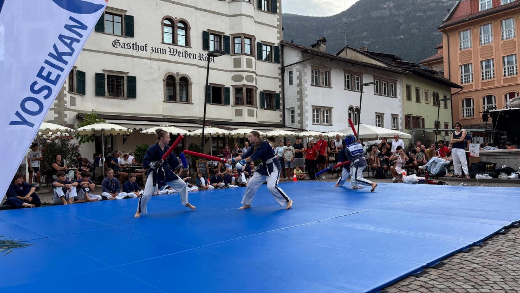 Photo: sportnews.bz CONI Cup Kaltern Day 2: ASV Mals Dominates Badminton as Youth Athletes Compete in South Tyrol