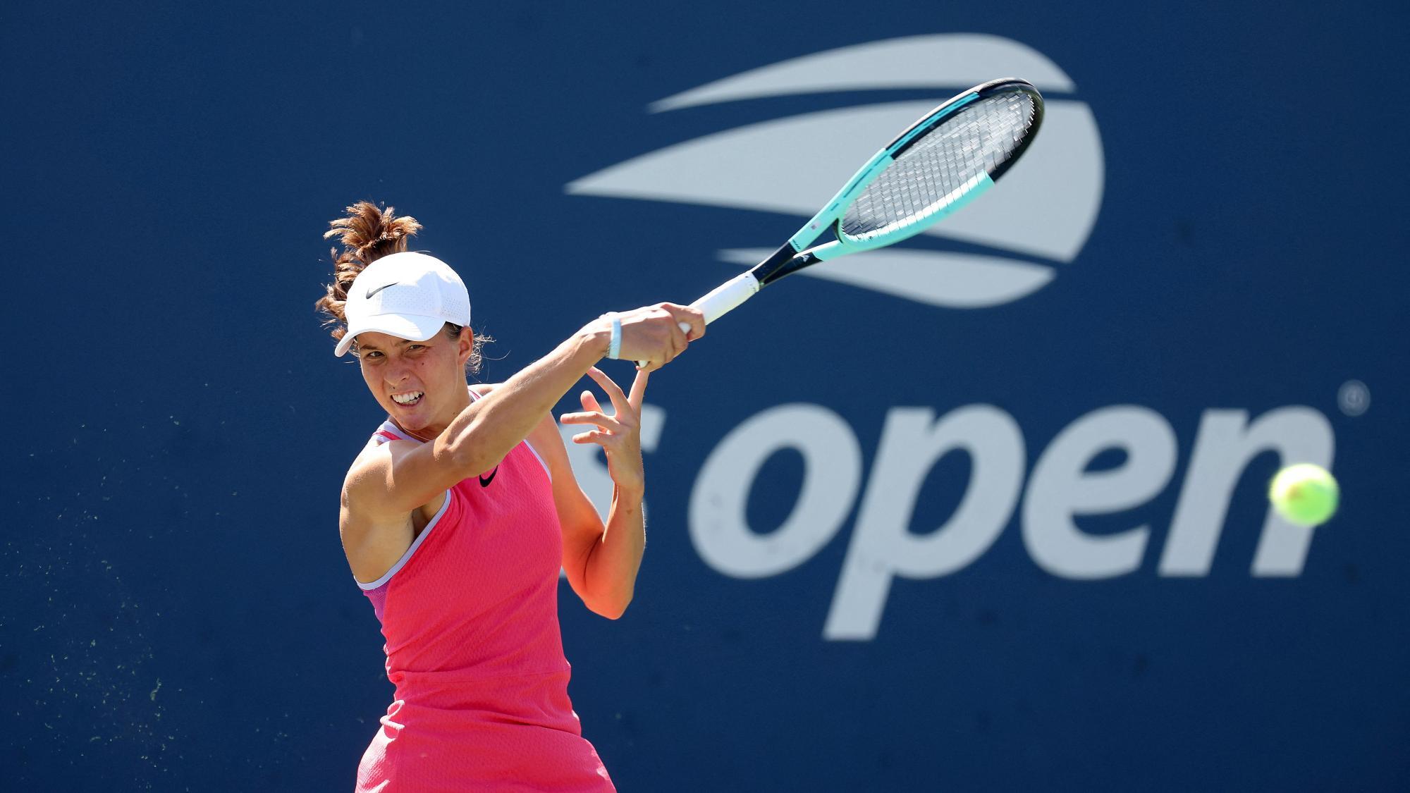 Lilli Tagger defeats Magda Linette in Guangzhou