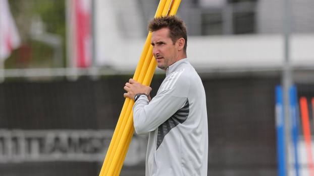 Miroslav Klose, coach of 1. FC Nuremberg, is currently visiting Gais.