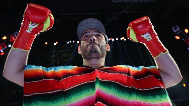 Boxing icon Julio Cesar Chaves Jr. is suspected of being involved in criminal activities. © APA/afp / PATRICK T. FALLON
