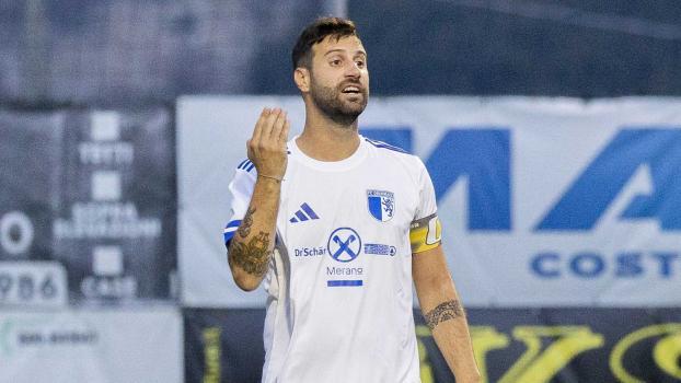 Für Obermais-Kapitän Martin Ciaghi ist die Pokalsaison beendet. © Giacomelli